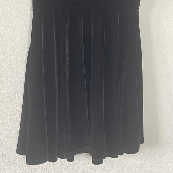 KILLSTAR BLACK MAGICA SKATER VELVET MINI DRESS SIZE M - Picture 7 of 11